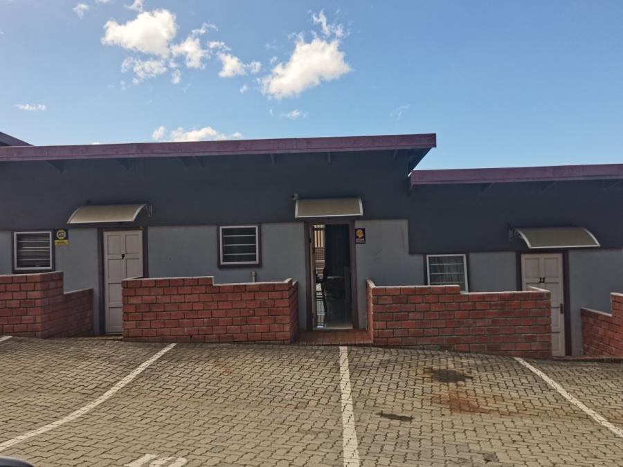 1 Bedroom Property for Sale in Richmond Hill Eastern Cape